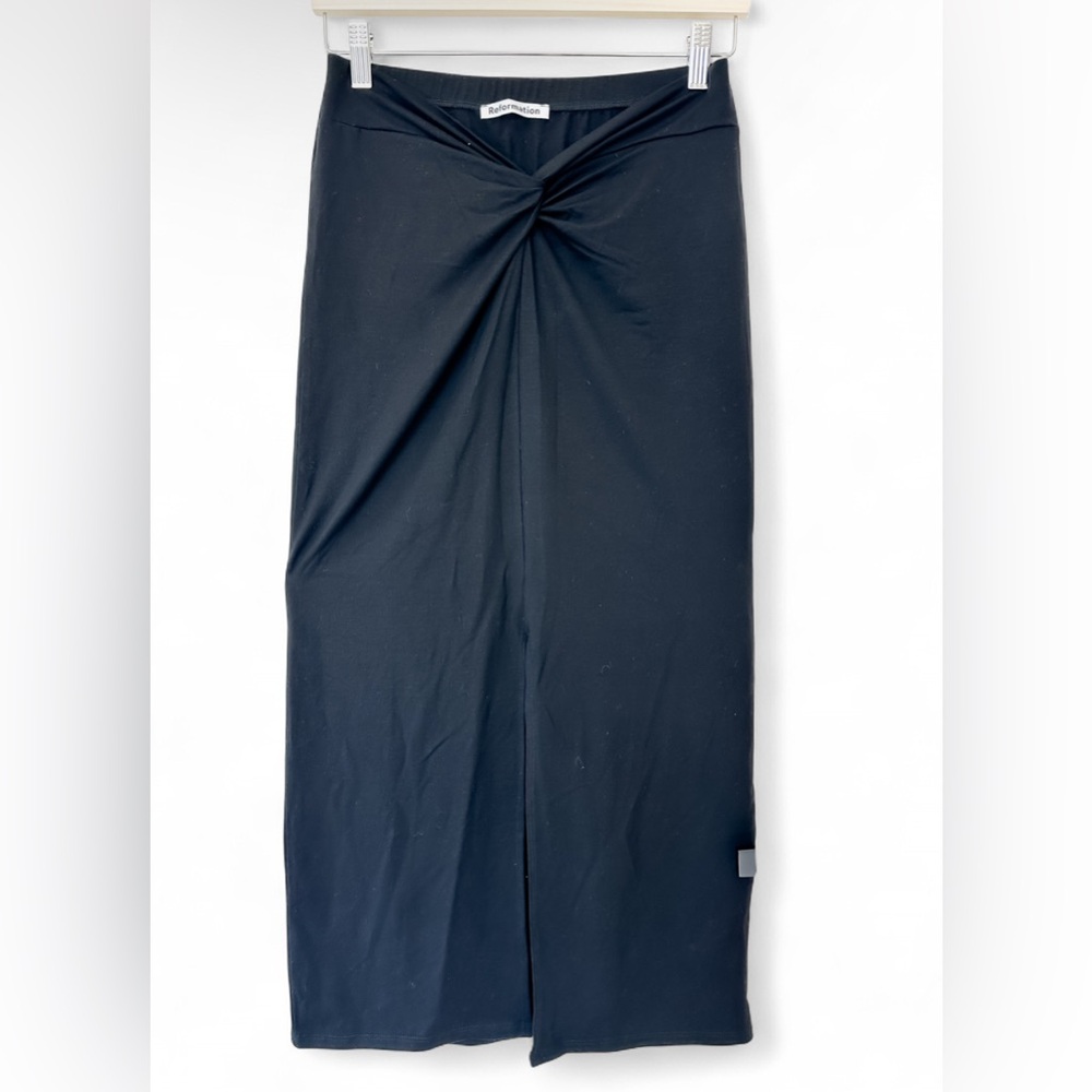 Reformation Rylan Front Twist/Knot Black Midi Skirt Women’s - Size Small